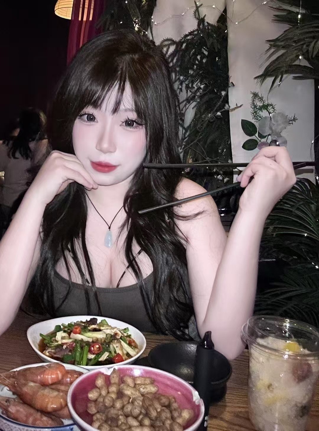 C937