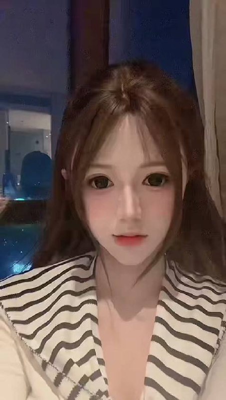 D812