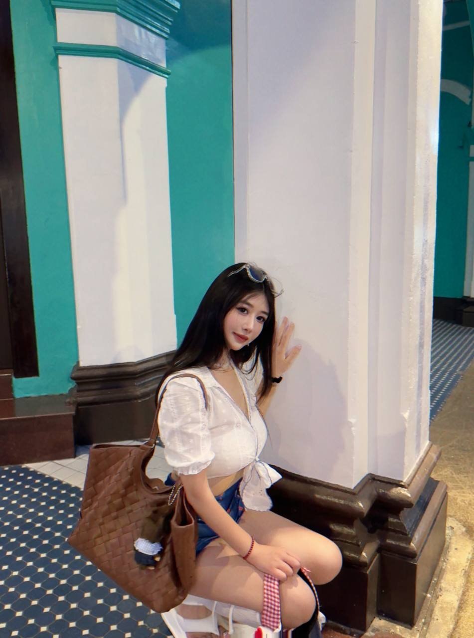 E732