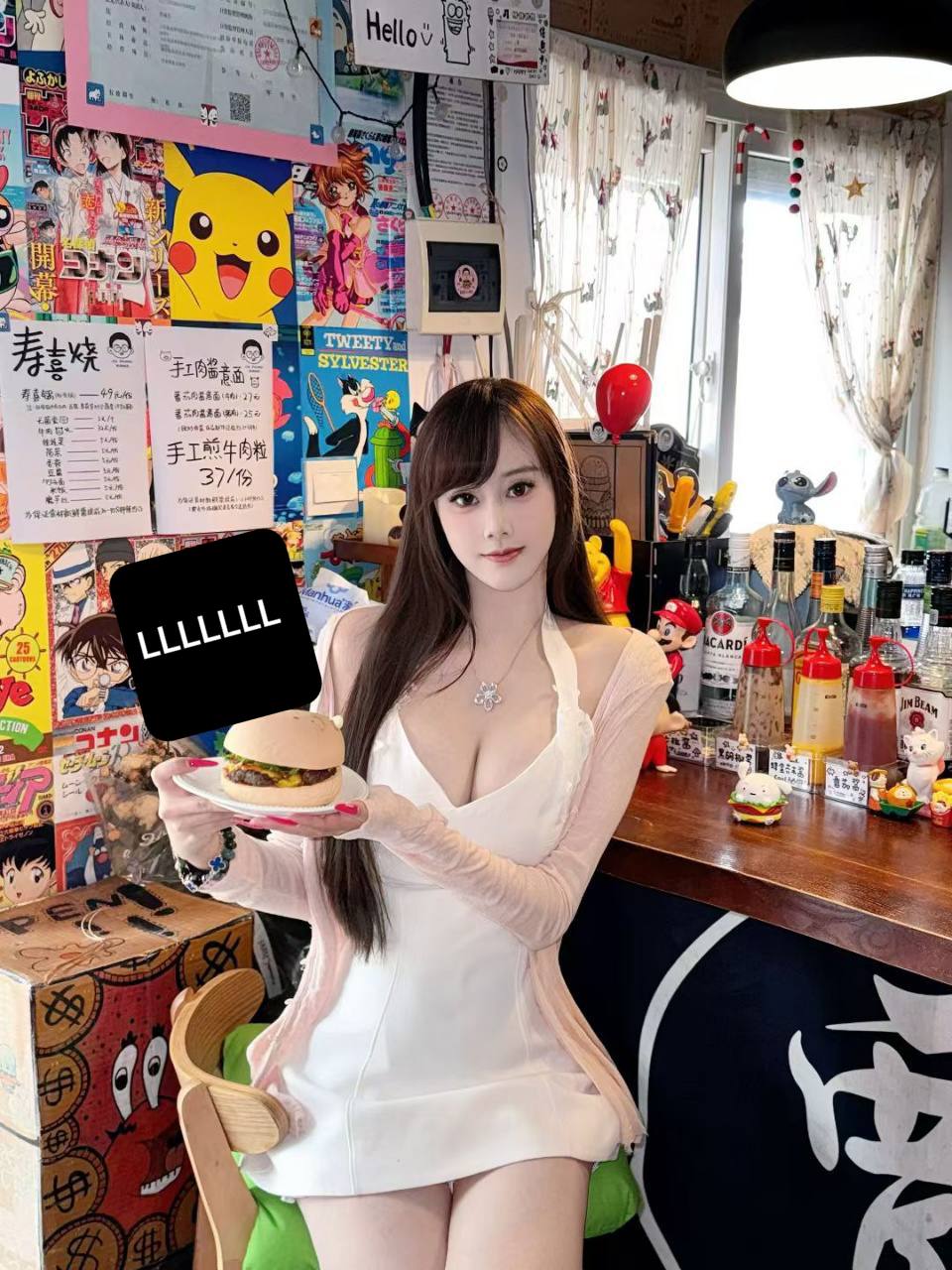 E807