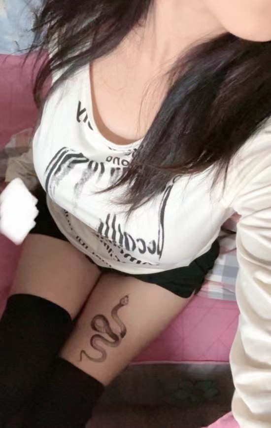 J565