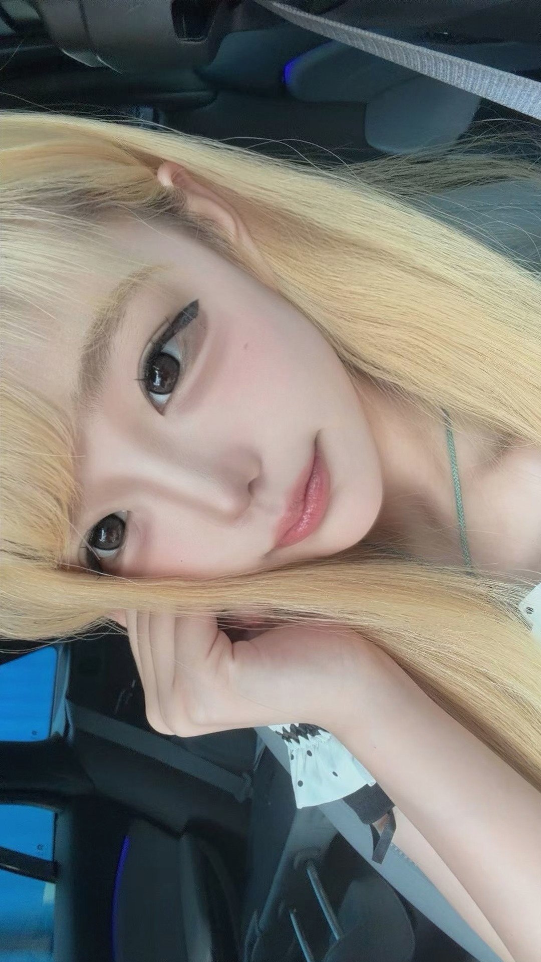 J623