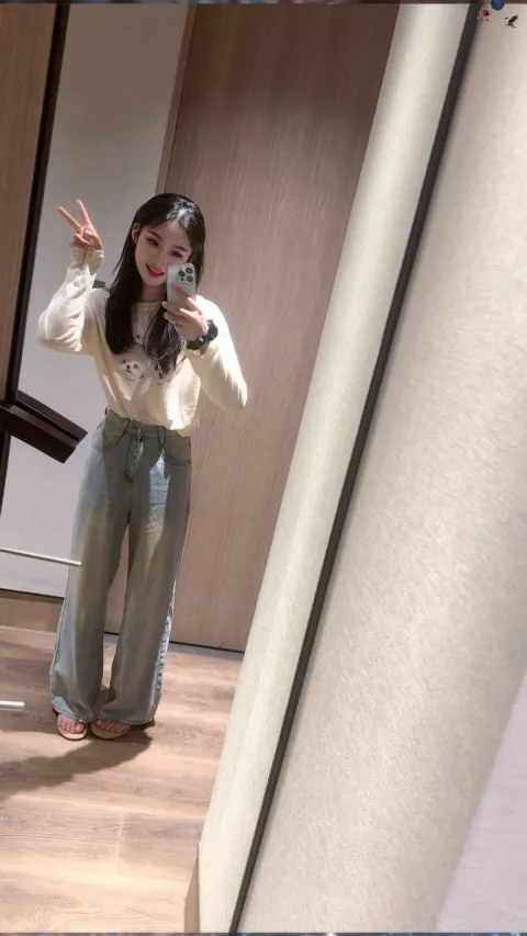 A922
