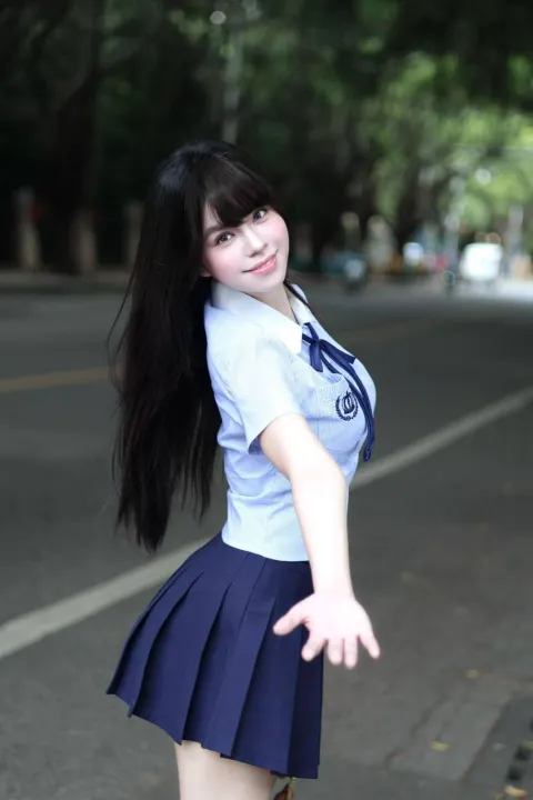 B433
