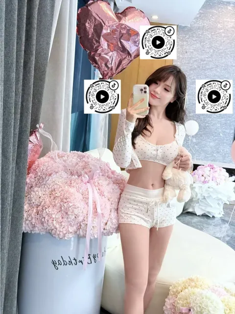 B449