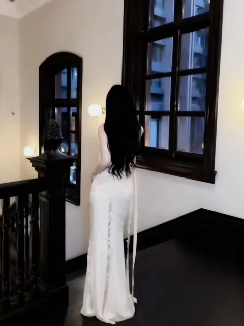 B458