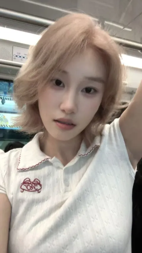 B495