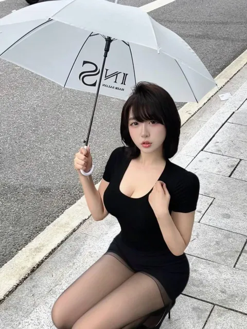 B525