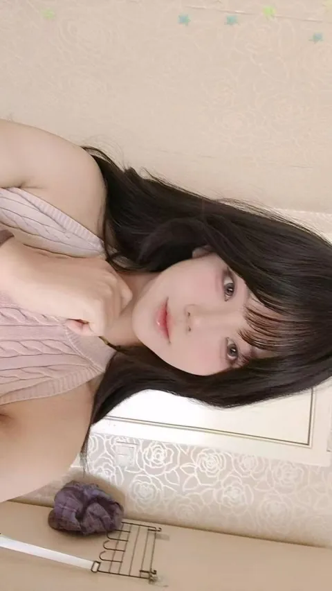 B593