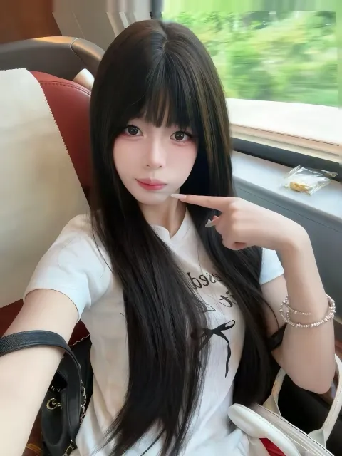 B817