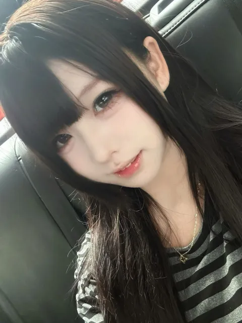 B848