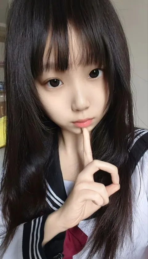 B863