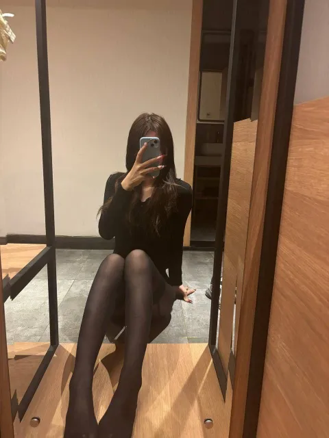 C233