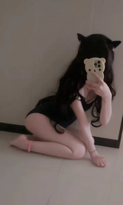C313