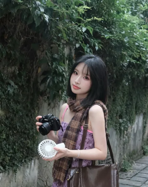 C439