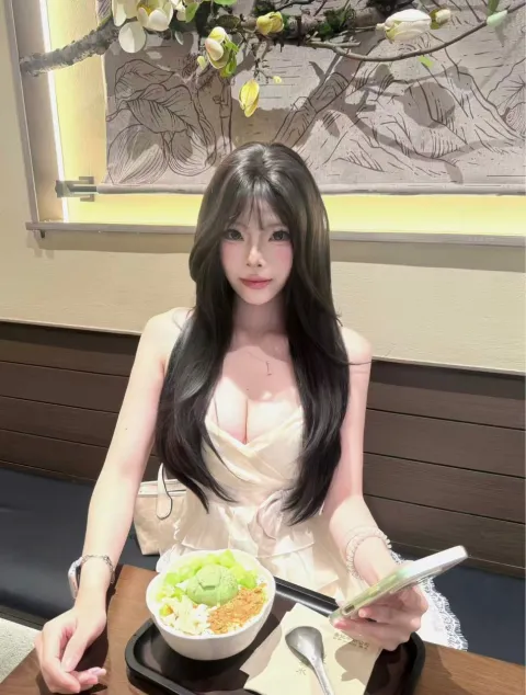 C853