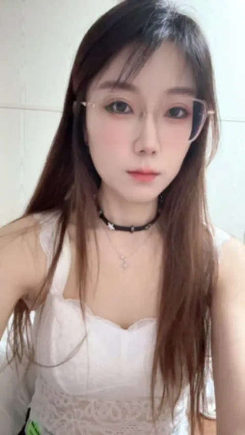 C863
