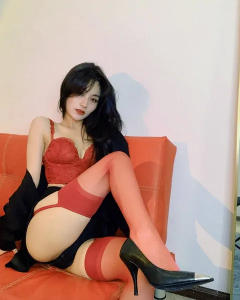 C884
