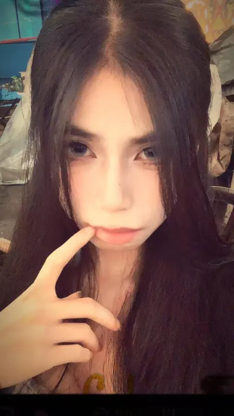 C889