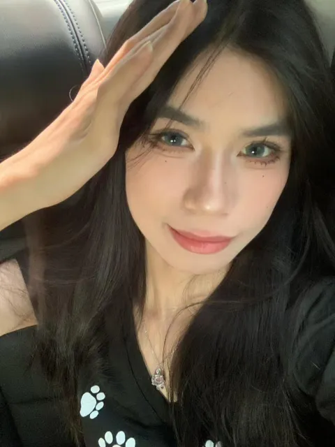 C889