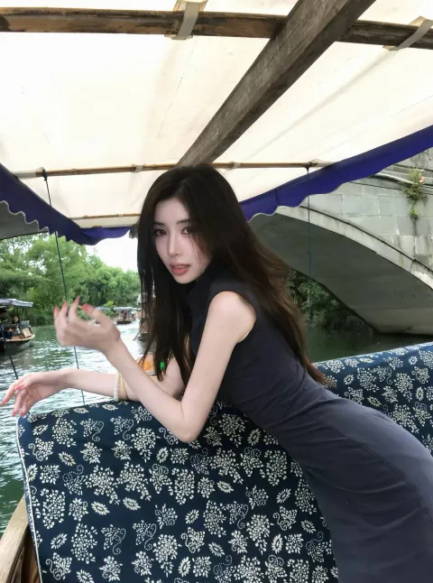 D027