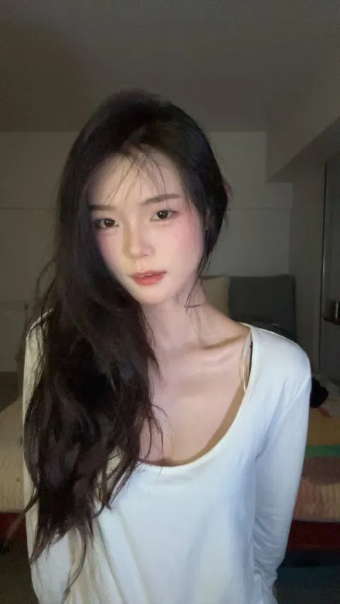 D211