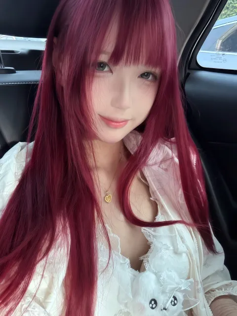 D284