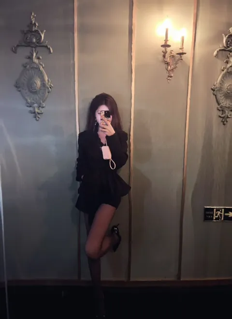 D566