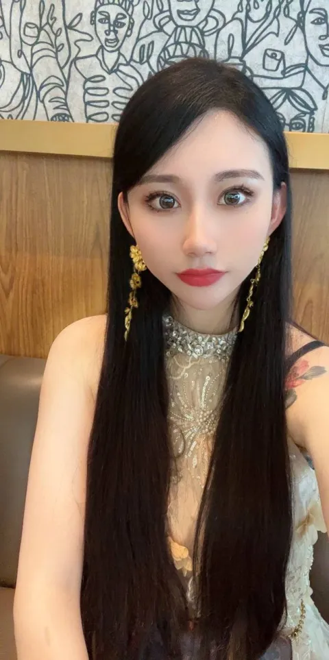 D570