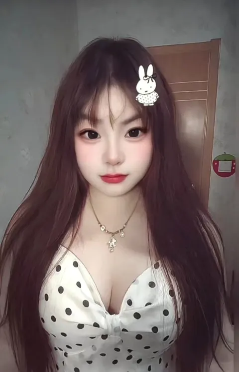D573