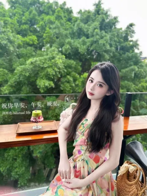 D583