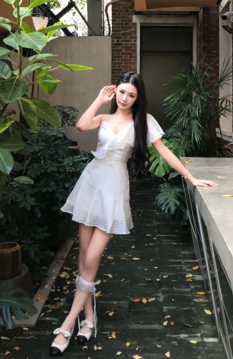 D685