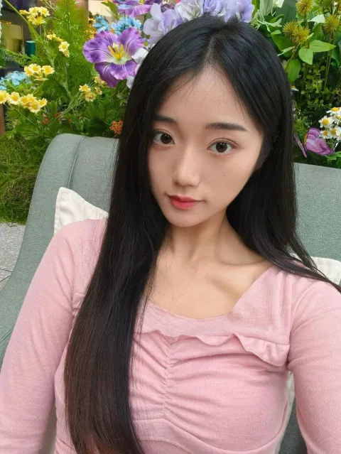 D734