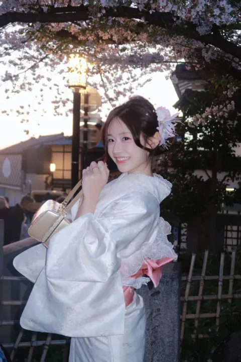 D862