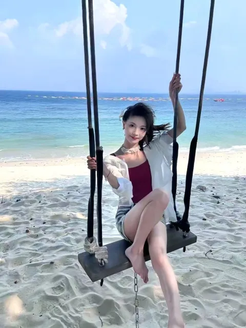 E019