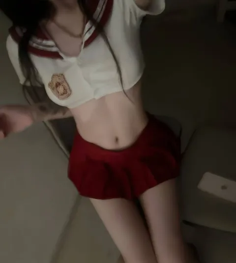E021