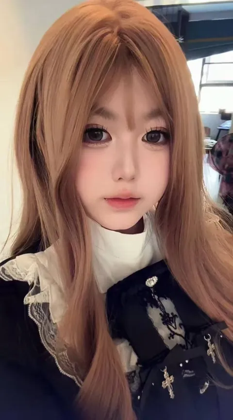 E222