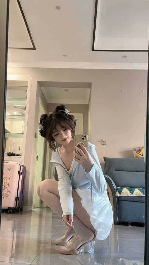 E256