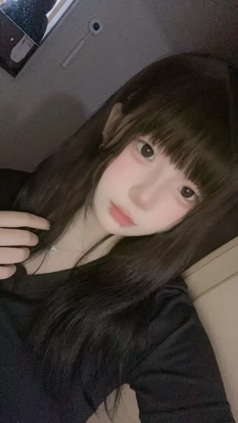 E275