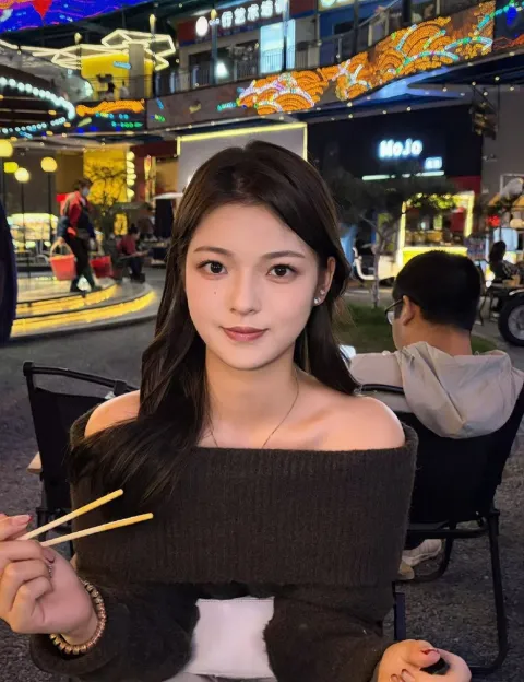 E325