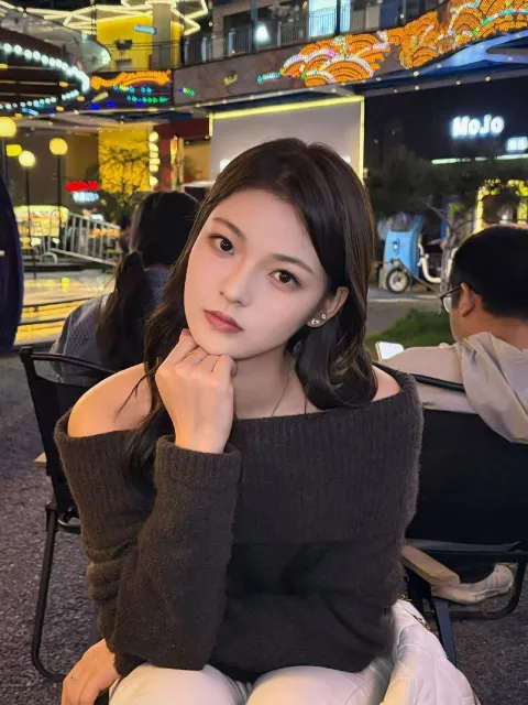 E325