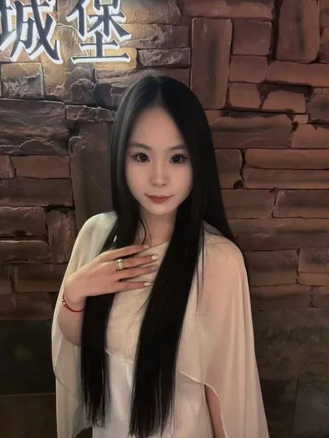 E329
