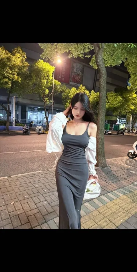 E335