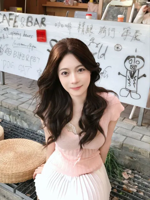 E443