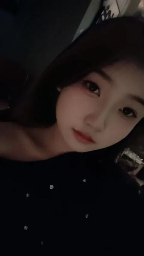 E499