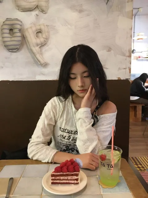 E570
