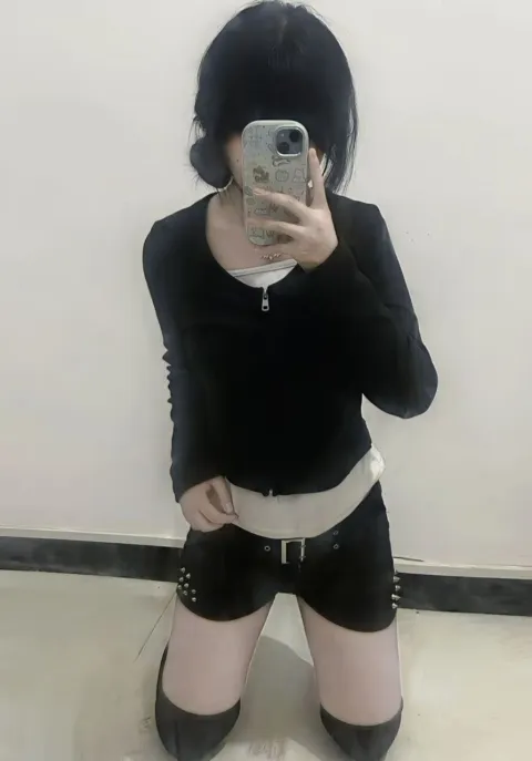 E673