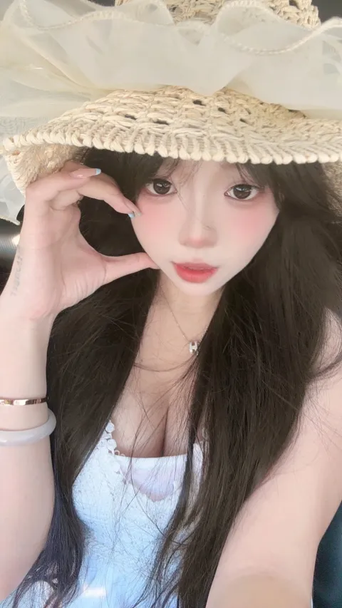 E676