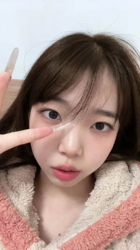 E679