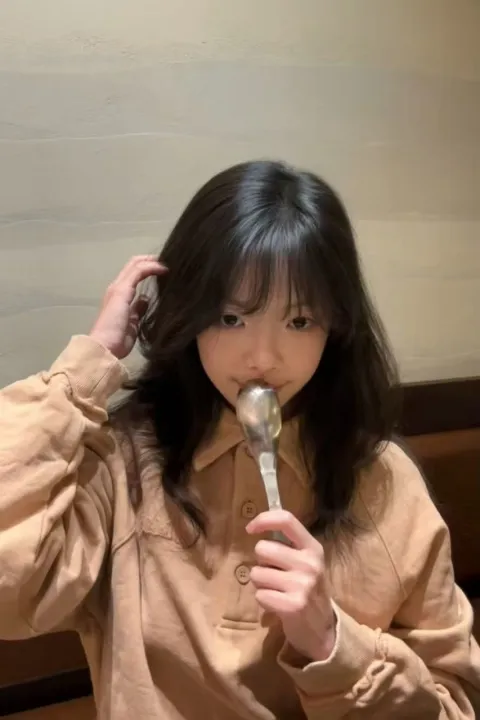 E788